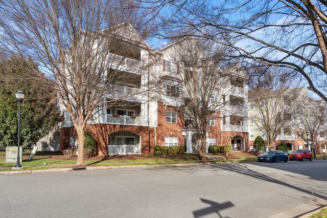 8221 Lenox Creekside Dr Unit 3, Antioch, TN 37013