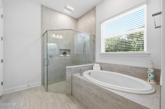 595 CROSSWATER LAKE Drive, Ponte Vedra, FL 32081