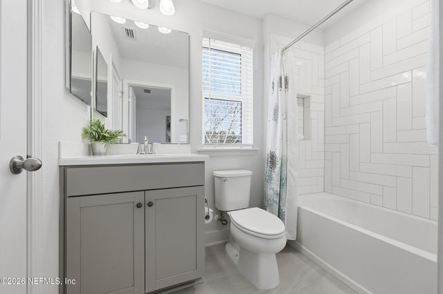 595 CROSSWATER LAKE Drive, Ponte Vedra, FL 32081