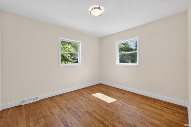 2102 E Wimbleton Lane, Bloomington, IN 47401