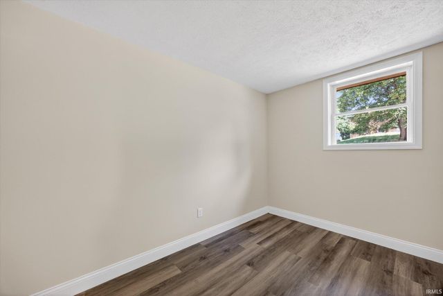 2102 E Wimbleton Lane, Bloomington, IN 47401