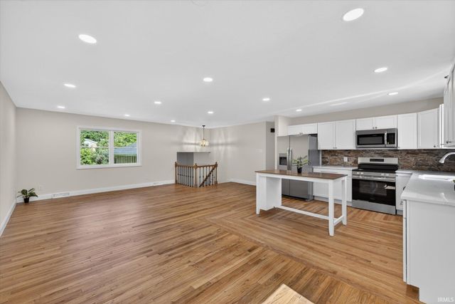 2102 E Wimbleton Lane, Bloomington, IN 47401