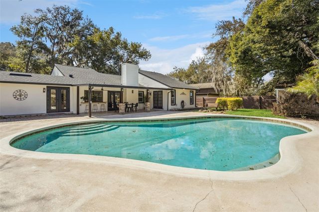 407 FOREST ROAD, Mount Dora, FL 32757