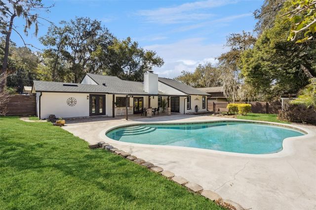 407 FOREST ROAD, Mount Dora, FL 32757