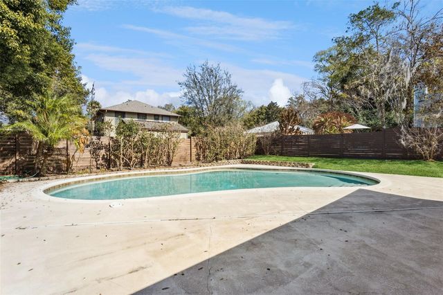 407 FOREST ROAD, Mount Dora, FL 32757