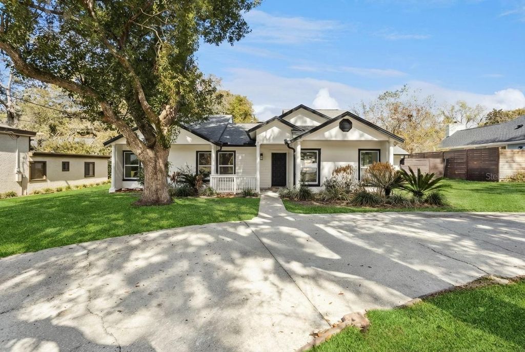 407 FOREST ROAD, Mount Dora, FL 32757