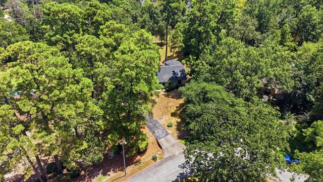1327 Castle Hill Trail, Kingwood, TX 77339