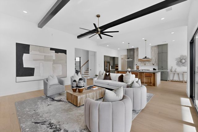 1770 Coopers Hawk Drive, Arlington, TX 76005