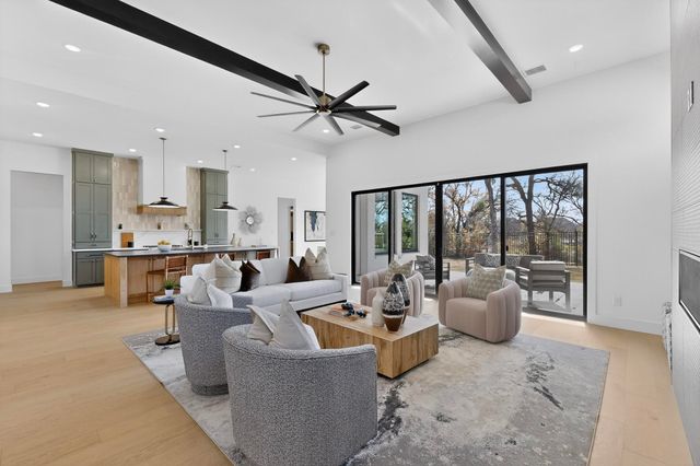 1770 Coopers Hawk Drive, Arlington, TX 76005