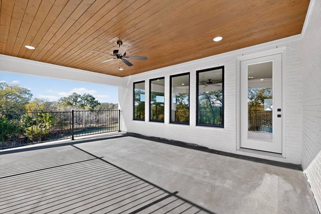 1770 Coopers Hawk Drive, Arlington, TX 76005