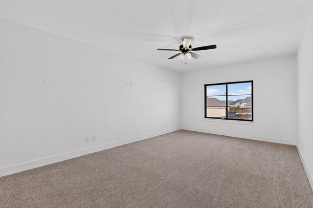 1770 Coopers Hawk Drive, Arlington, TX 76005