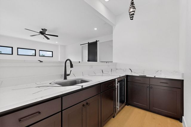 1770 Coopers Hawk Drive, Arlington, TX 76005