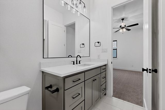 1770 Coopers Hawk Drive, Arlington, TX 76005