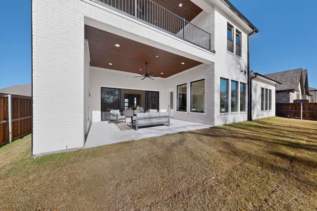 1770 Coopers Hawk Drive, Arlington, TX 76005