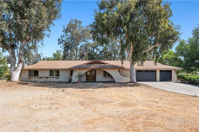 18561 Bert Road, Riverside, CA 92508