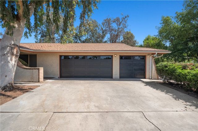 18561 Bert Road, Riverside, CA 92508