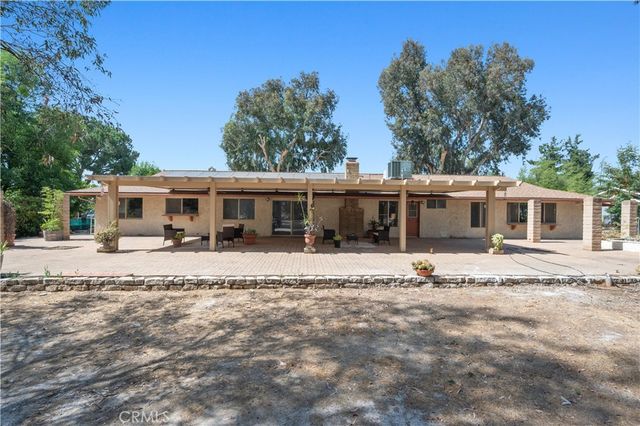 18561 Bert Road, Riverside, CA 92508