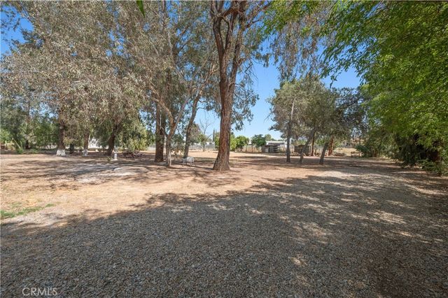 18561 Bert Road, Riverside, CA 92508