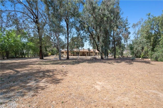 18561 Bert Road, Riverside, CA 92508