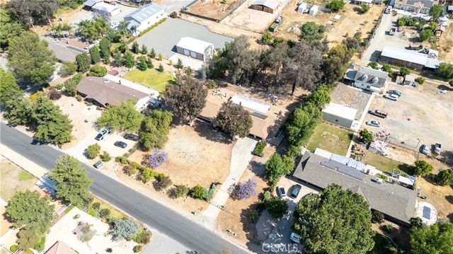 18561 Bert Road, Riverside, CA 92508