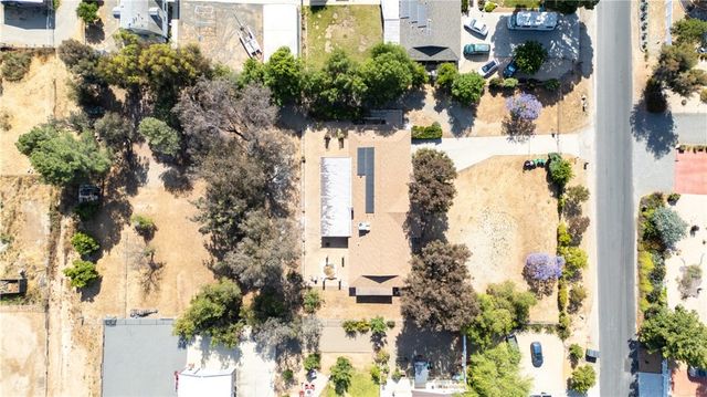 18561 Bert Road, Riverside, CA 92508