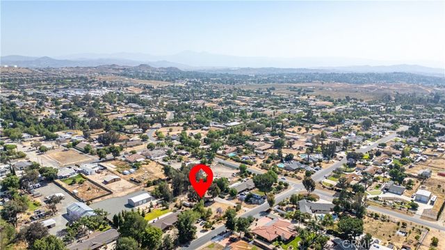 18561 Bert Road, Riverside, CA 92508