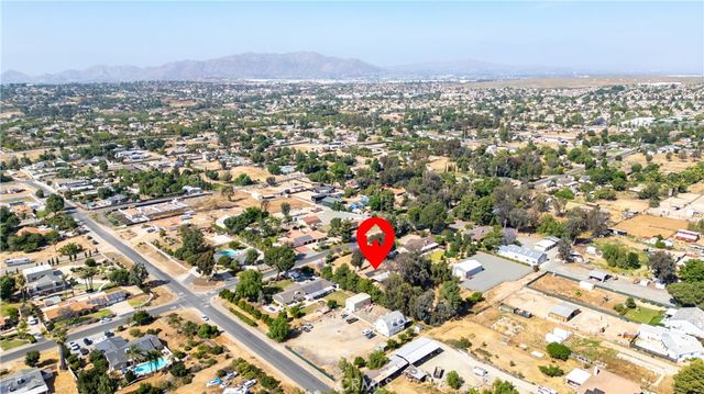 18561 Bert Road, Riverside, CA 92508