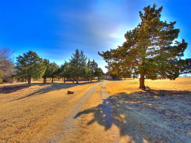 1606 Wyatt Road, Purcell, OK 73080