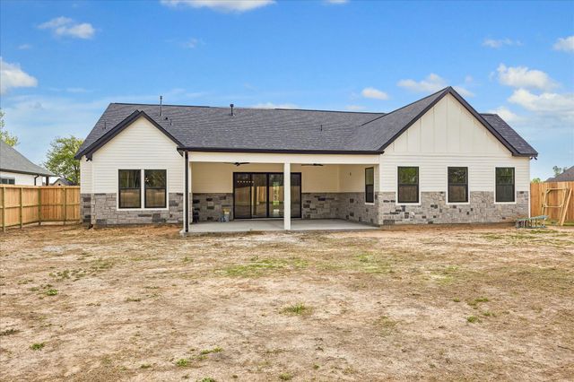 3134 W Tower, Santa Fe, TX 77517