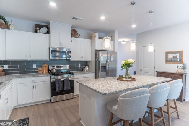 1074 Chastain Drive 44, Sugar Hill, GA 30518