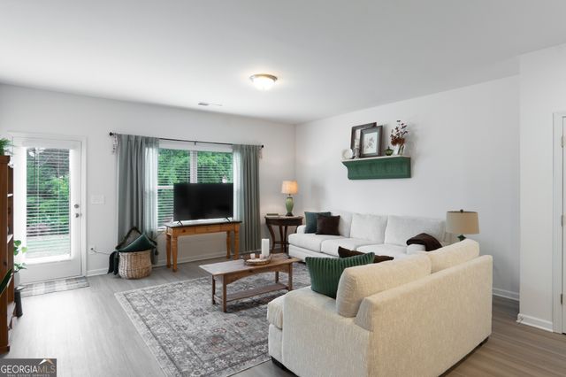 1074 Chastain Drive 44, Sugar Hill, GA 30518
