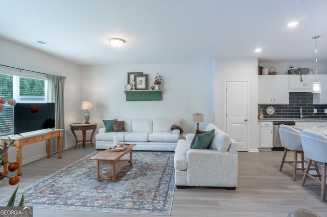1074 Chastain Drive 44, Sugar Hill, GA 30518