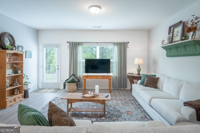 1074 Chastain Drive 44, Sugar Hill, GA 30518