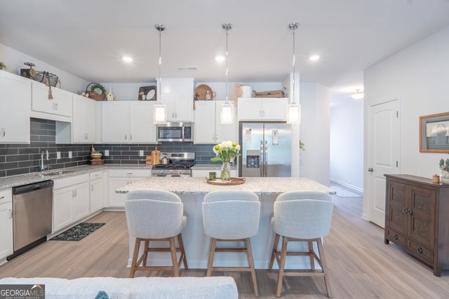 1074 Chastain Drive 44, Sugar Hill, GA 30518