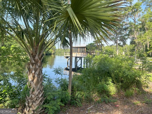 207 Starboard Court, Kingsland, GA 31548