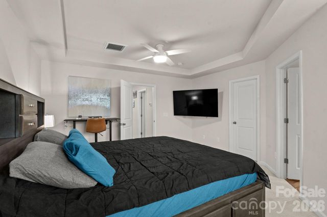 14136 Castle Nook Drive, Charlotte, NC 28273
