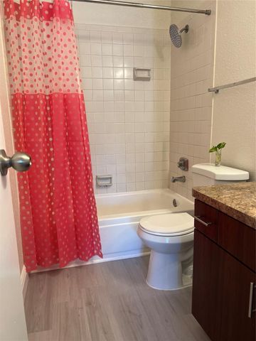 875 Riverside Drive 725, Coral Springs, FL 33071