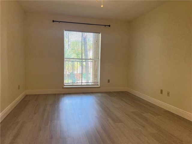 875 Riverside Drive 725, Coral Springs, FL 33071