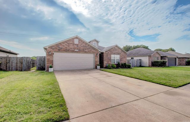 1900 Viburnum St., North Little Rock, AR 72117