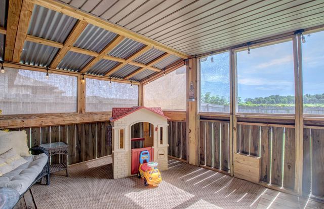 1900 Viburnum St., North Little Rock, AR 72117