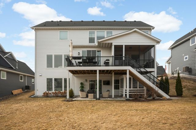 18950 49th Avenue N, Plymouth, MN 55446