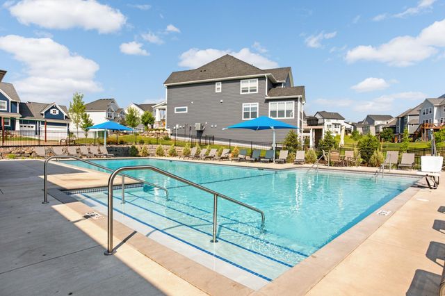 18950 49th Avenue N, Plymouth, MN 55446