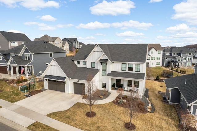 18950 49th Avenue N, Plymouth, MN 55446