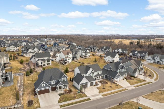 18950 49th Avenue N, Plymouth, MN 55446