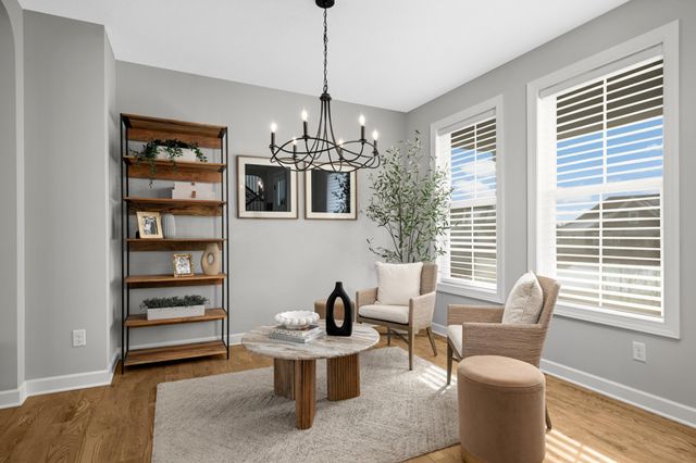 18950 49th Avenue N, Plymouth, MN 55446