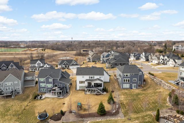 18950 49th Avenue N, Plymouth, MN 55446