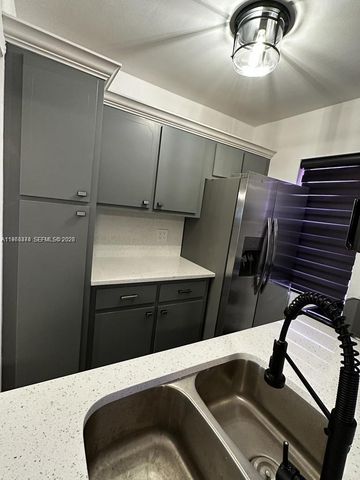 2219 Polk St 6B, Hollywood, FL 33020