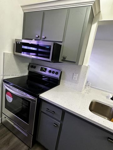 2219 Polk St 6B, Hollywood, FL 33020