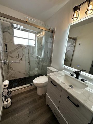 2219 Polk St 6B, Hollywood, FL 33020