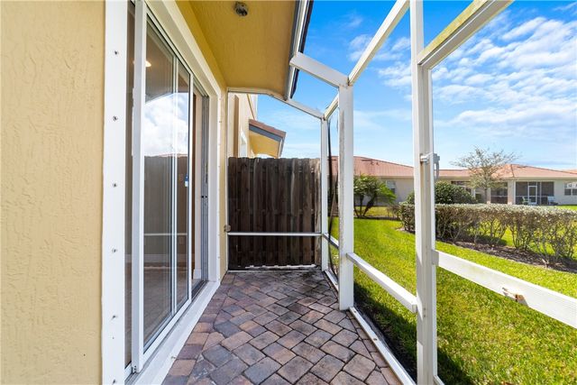 1077 Cheval Drive, Vero Beach, FL 32960